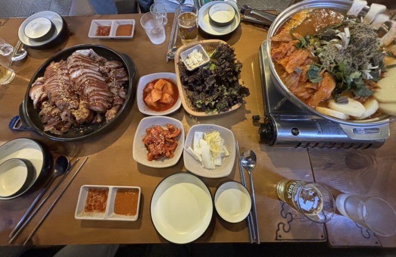 족발야시장 무청감자탕 선유도점 이미지