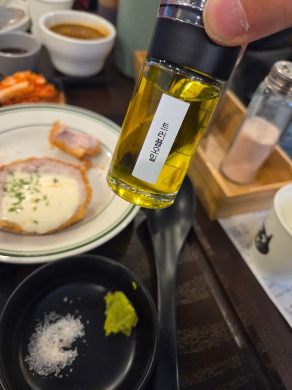 흥도식당 구로디지털점 이미지