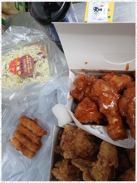 청송통닭 이미지