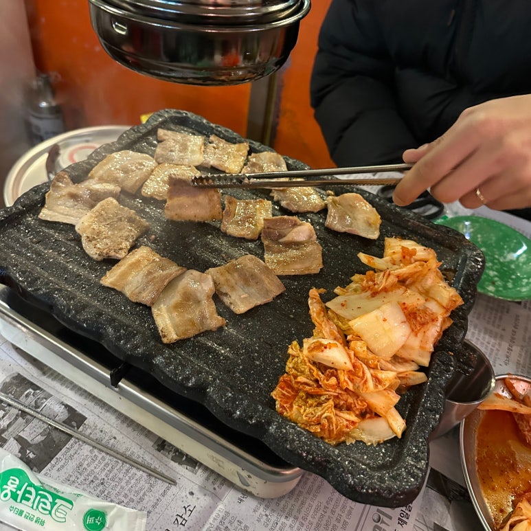 팔호냉삼집본점 이미지