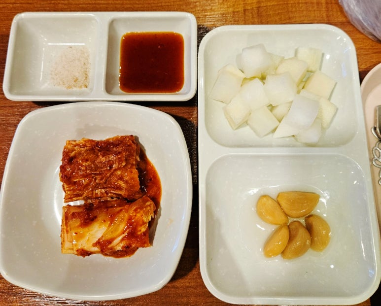 팔호통닭 이미지
