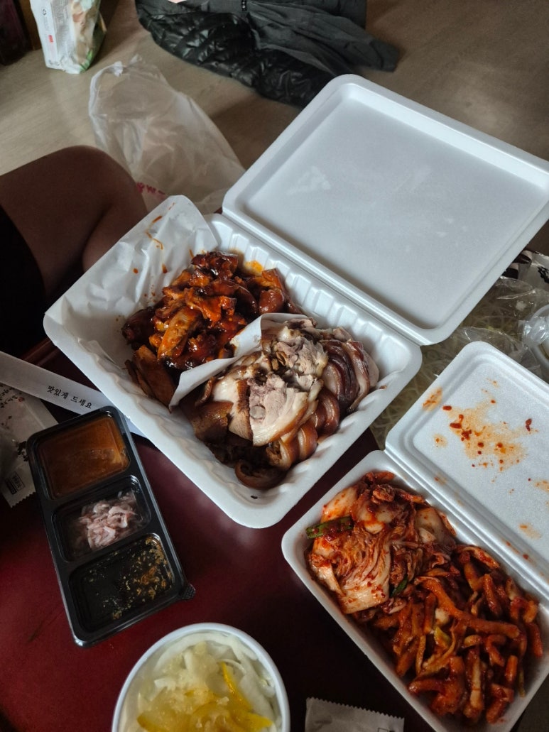 영숙이네족발집 이미지