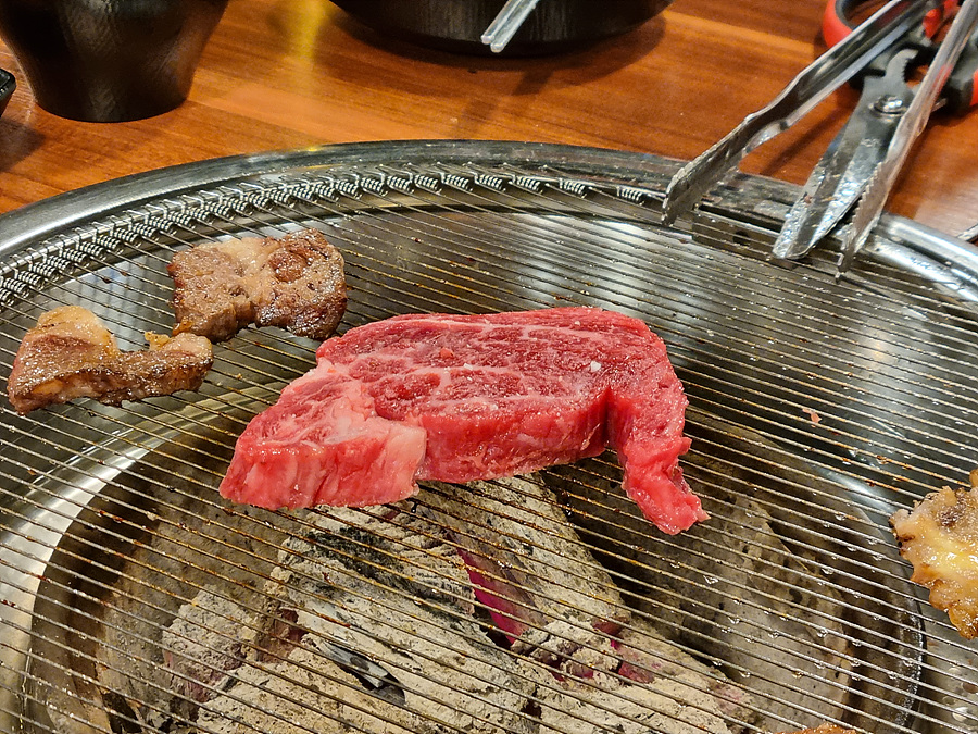 뚝심한우식육식당 이미지