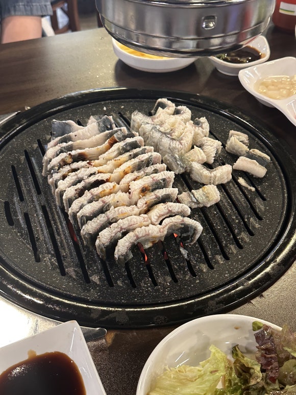 동강숯불민물장어 이미지