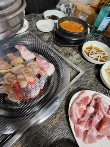 황제참숯뒷고기 이미지
