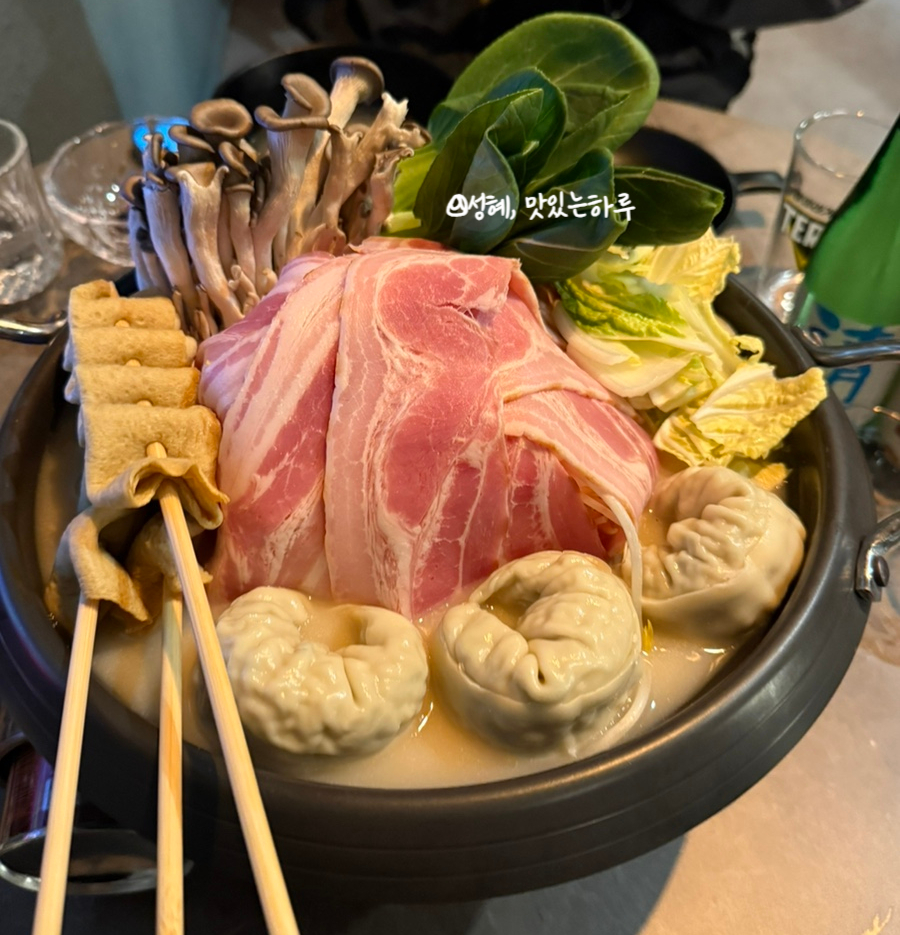 시월달 이미지