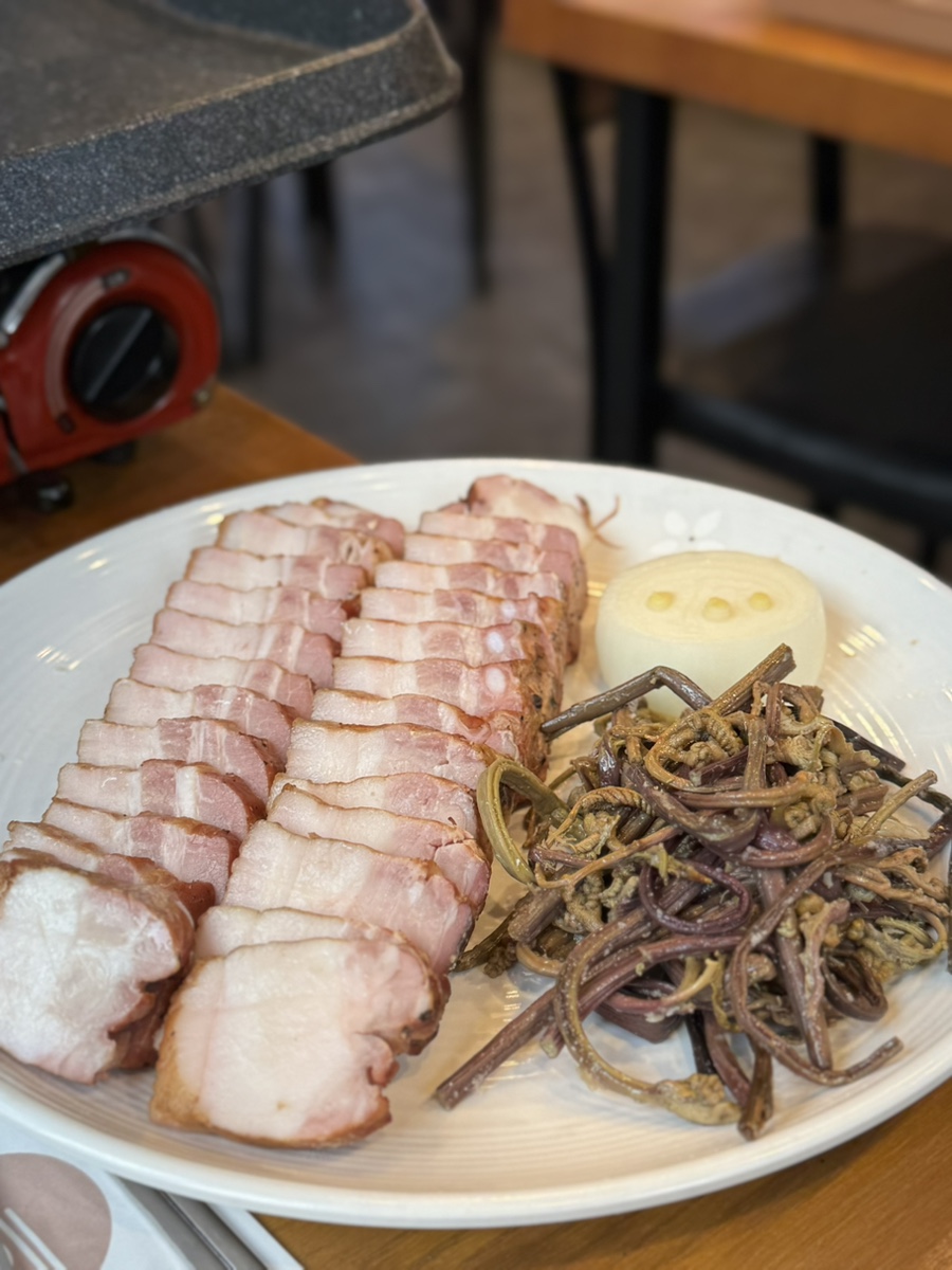 수노참숯항아리바베큐 이미지