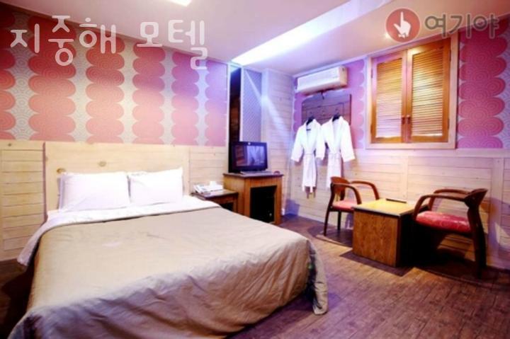 지중해모텔 이미지