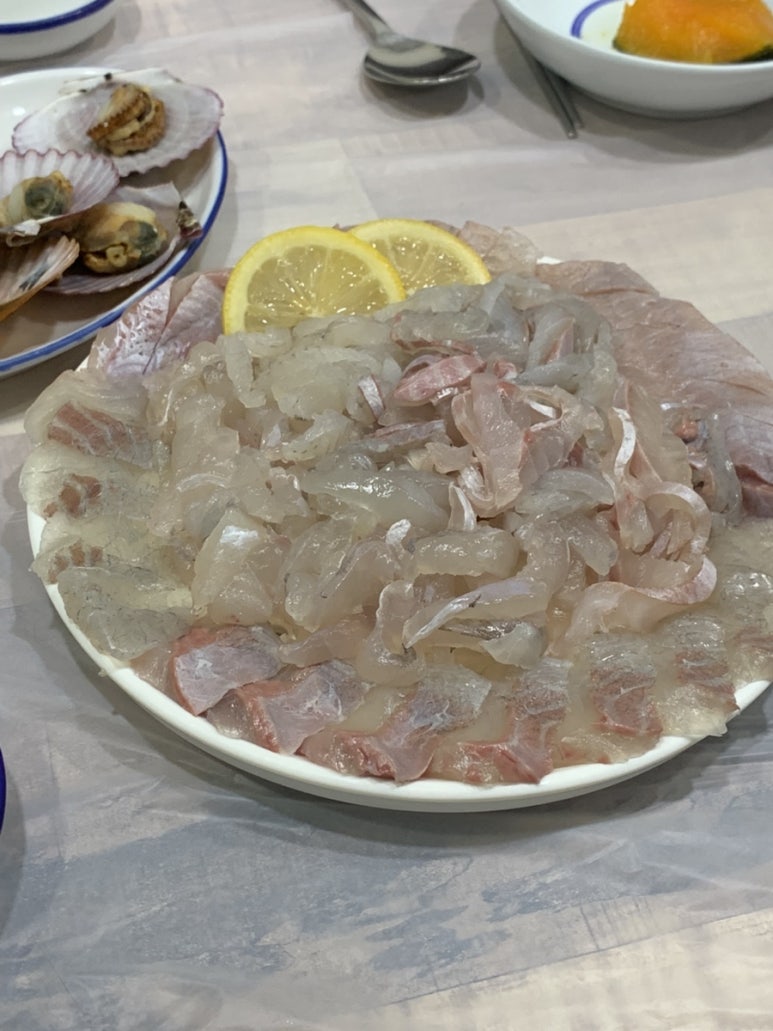 용마횟집 이미지