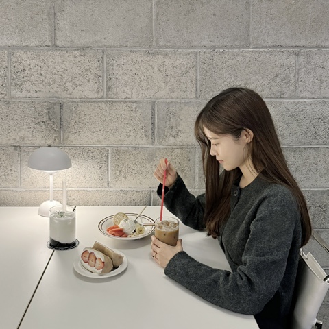 인더볼 이미지