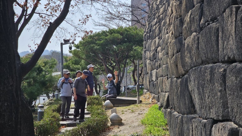 커피니 약수역점 이미지
