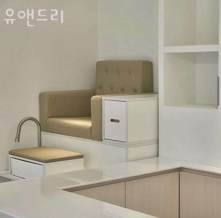 유앤네일 이미지