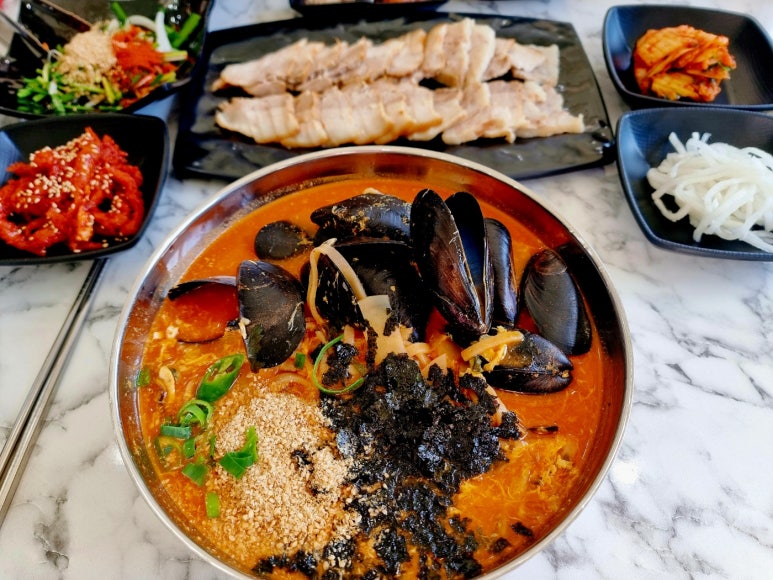 메밀꽃막국수에빠지다 이미지