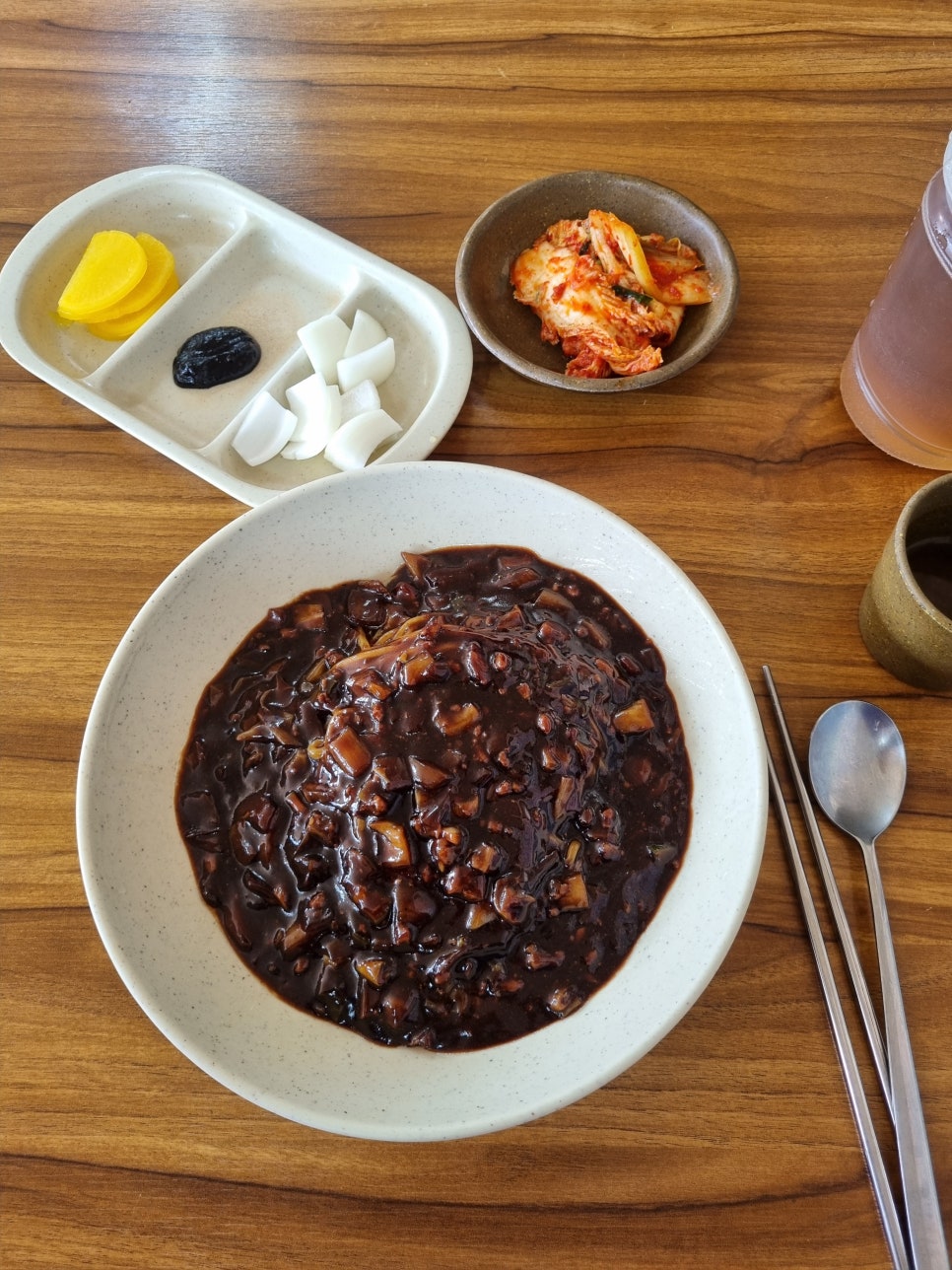 까치반점 이미지