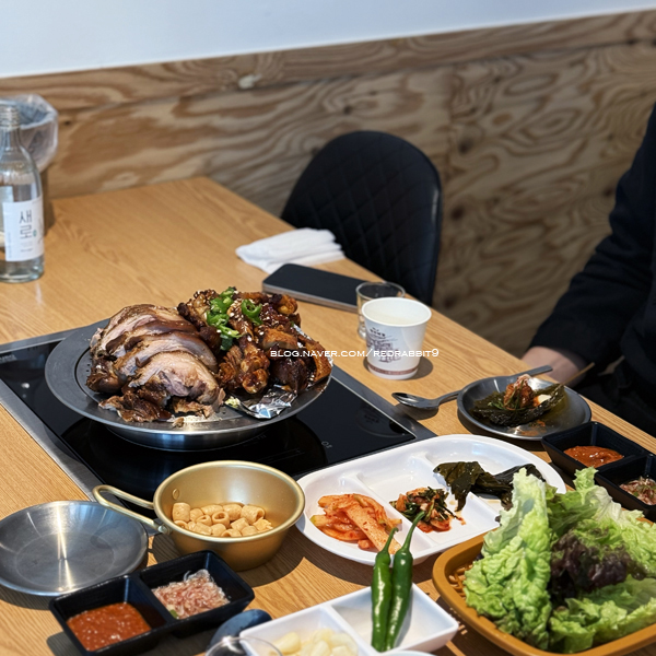 담미족발 이미지