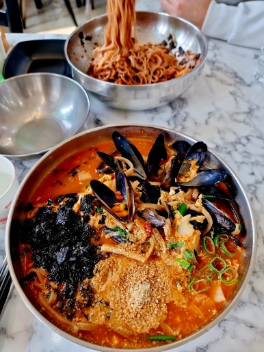 메밀꽃막국수에빠지다 이미지