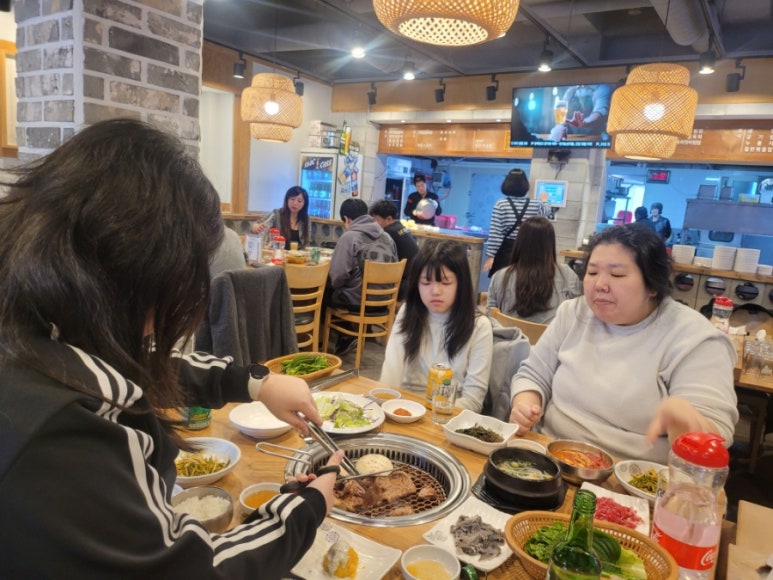 꽃담촌 이미지