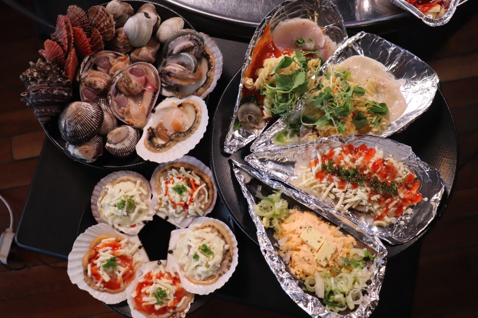 조개와칼국수 이미지