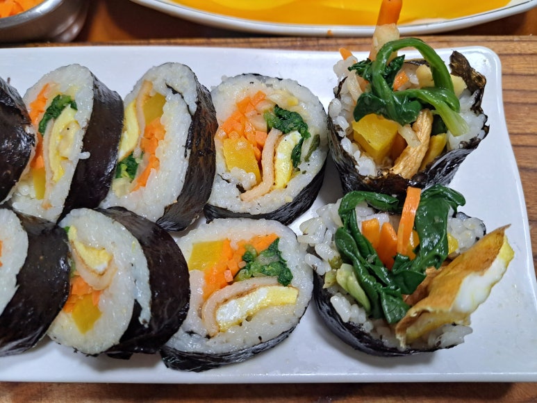 위대한김밥 이미지