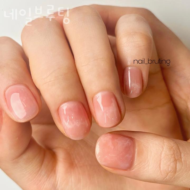 네일브루팅 이미지