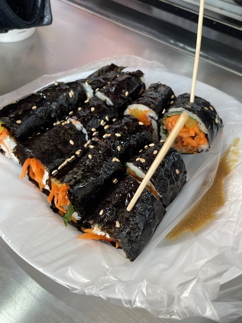 엔돌핀김밥 이미지