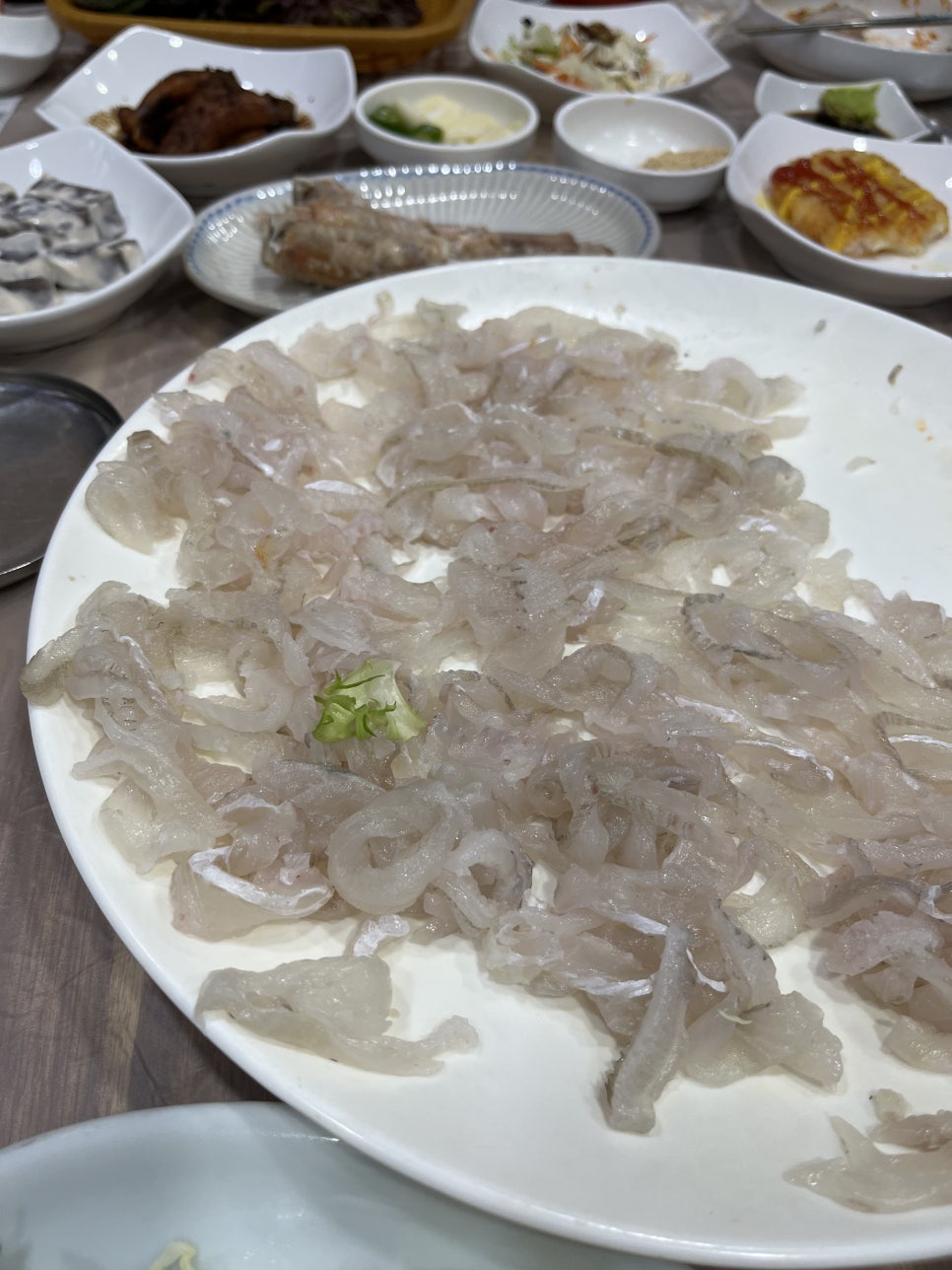 흰고래참가자미횟집 이미지