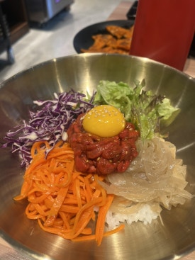 육회퐁당 이미지