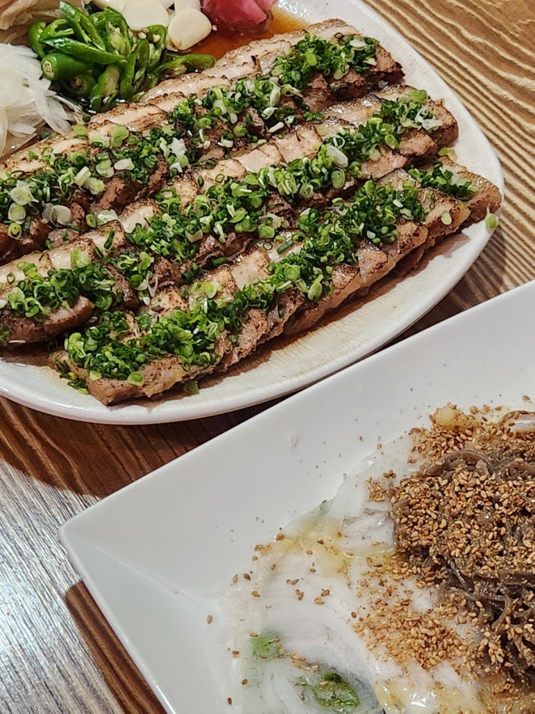 준이네한치모밀 이미지