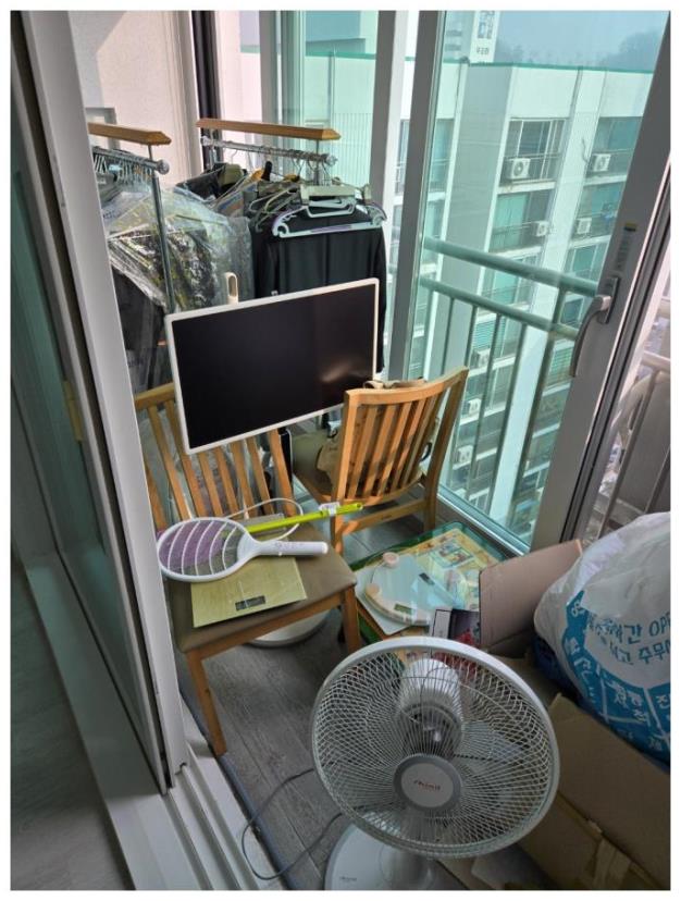 쓰레기집청소 이미지