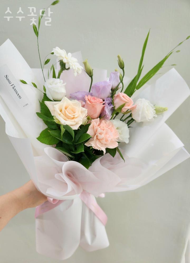 수수꽃달 이미지