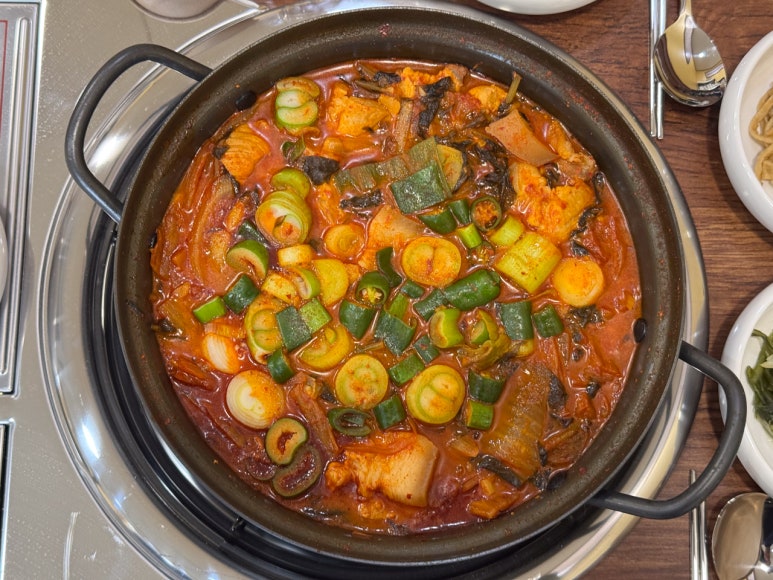 고기와찌개마을 이미지