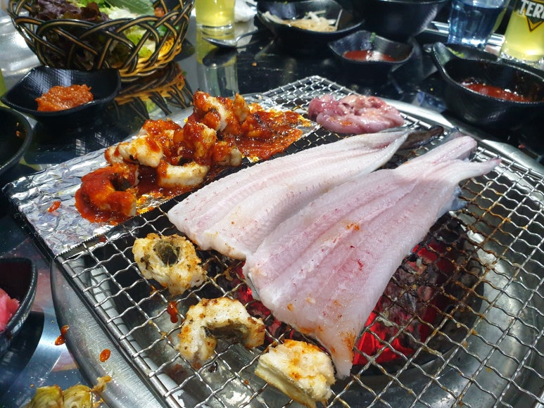 덕이네서장어굽자 이미지