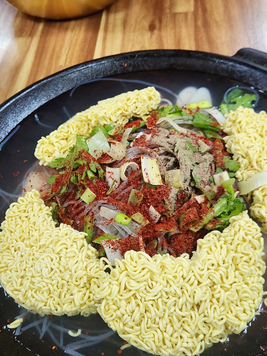 윤대감부대찌개 이미지