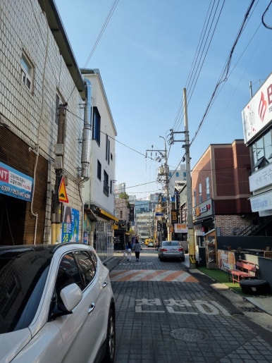 꼬꼬아찌숯불치킨 이미지