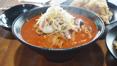 벚꽃반점 이미지