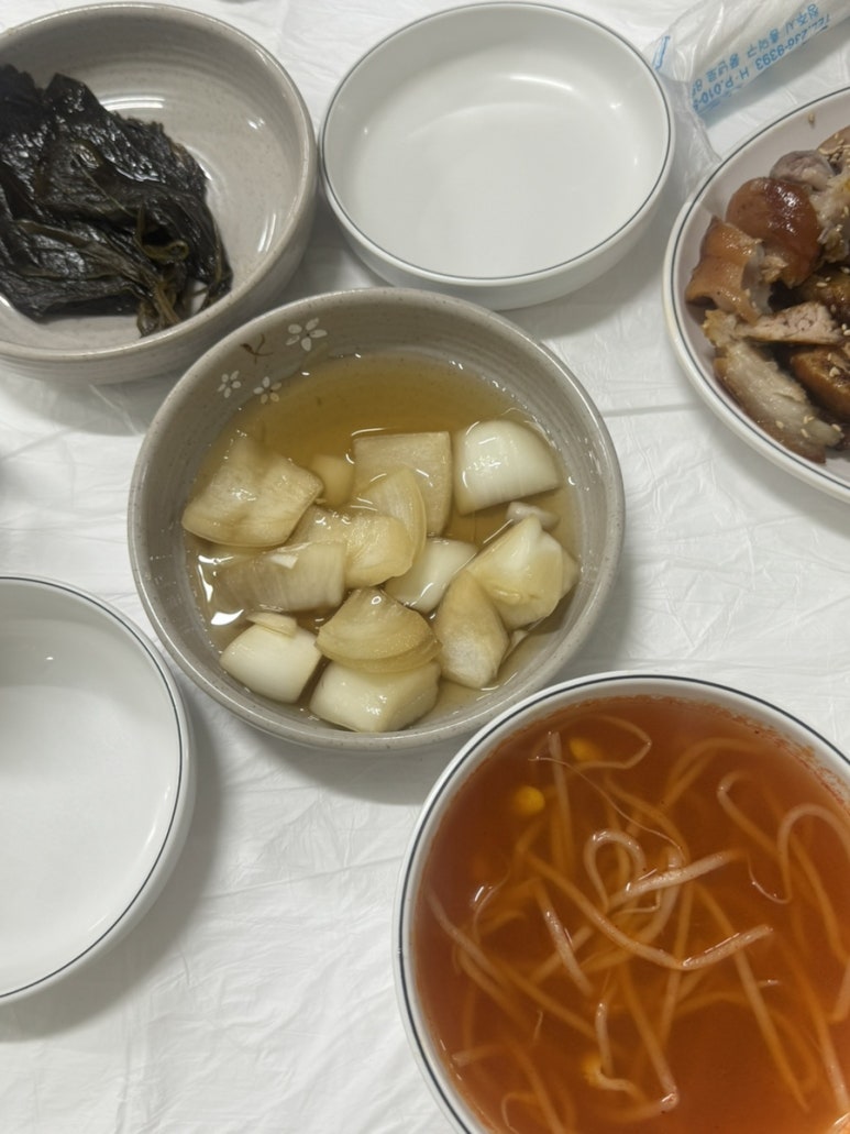 일진왕족발 이미지