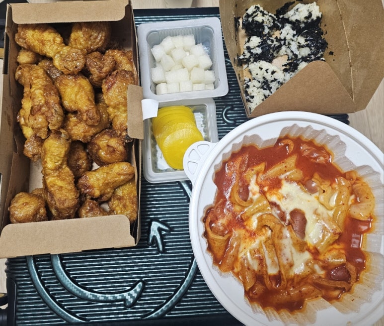 교촌치킨운서점 이미지