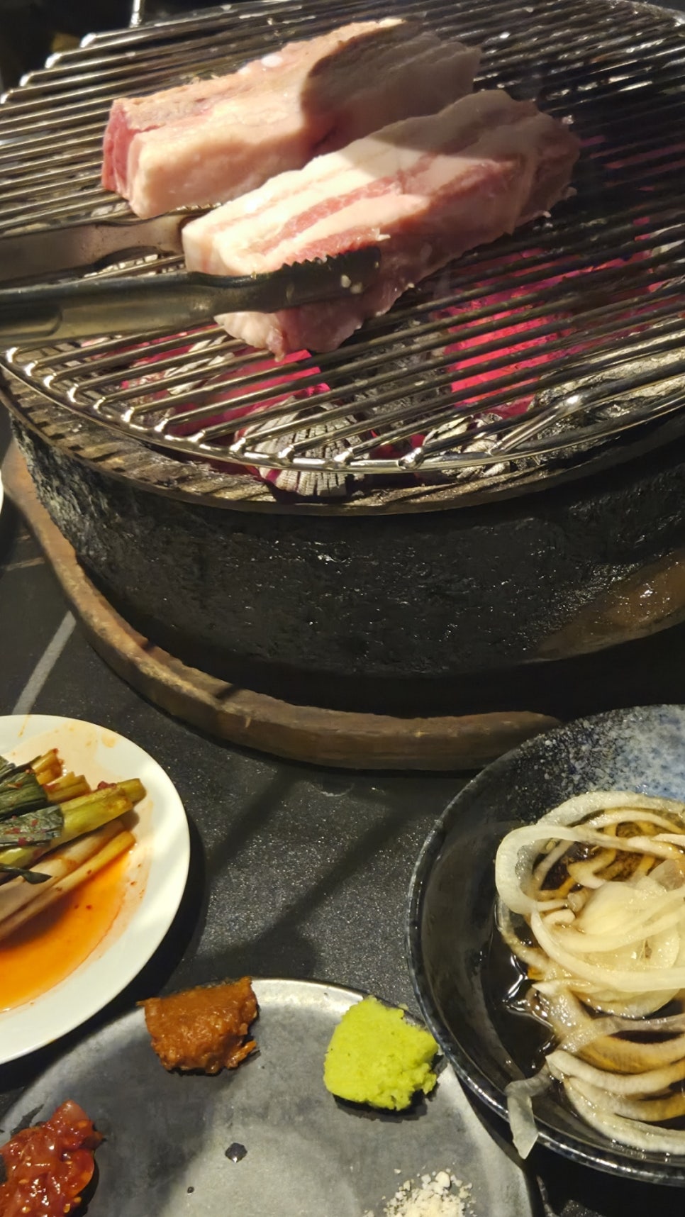 어텀이즈커밍 이미지