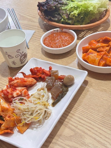 엄마손돼지불백 이미지