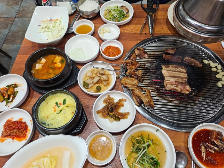 돈단지석쇠구이 이미지