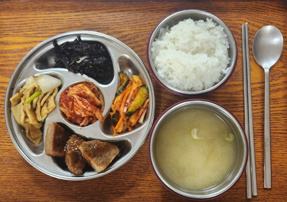 더쿡 이미지