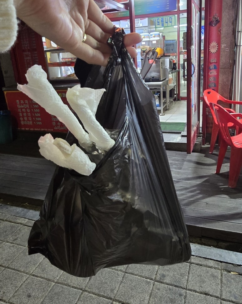 죽여주는열꼬치 이미지