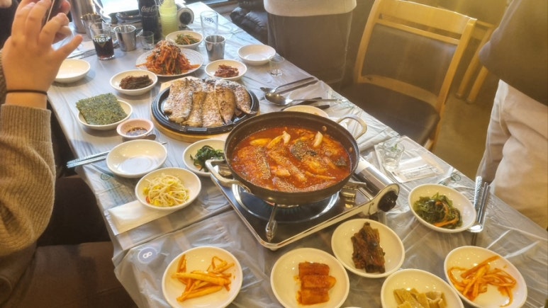 여수식당 이미지