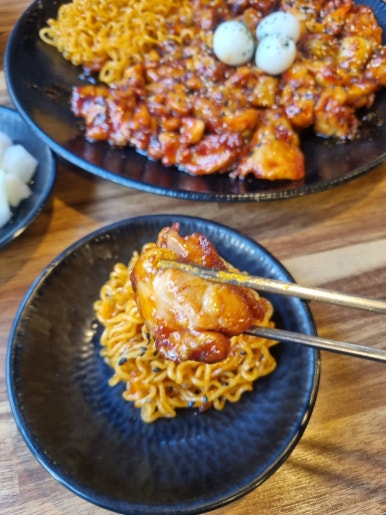 숯불꼬꼬아찌 이미지