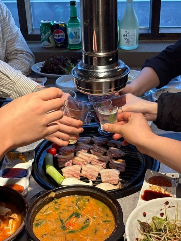 봉황돼지집 이미지
