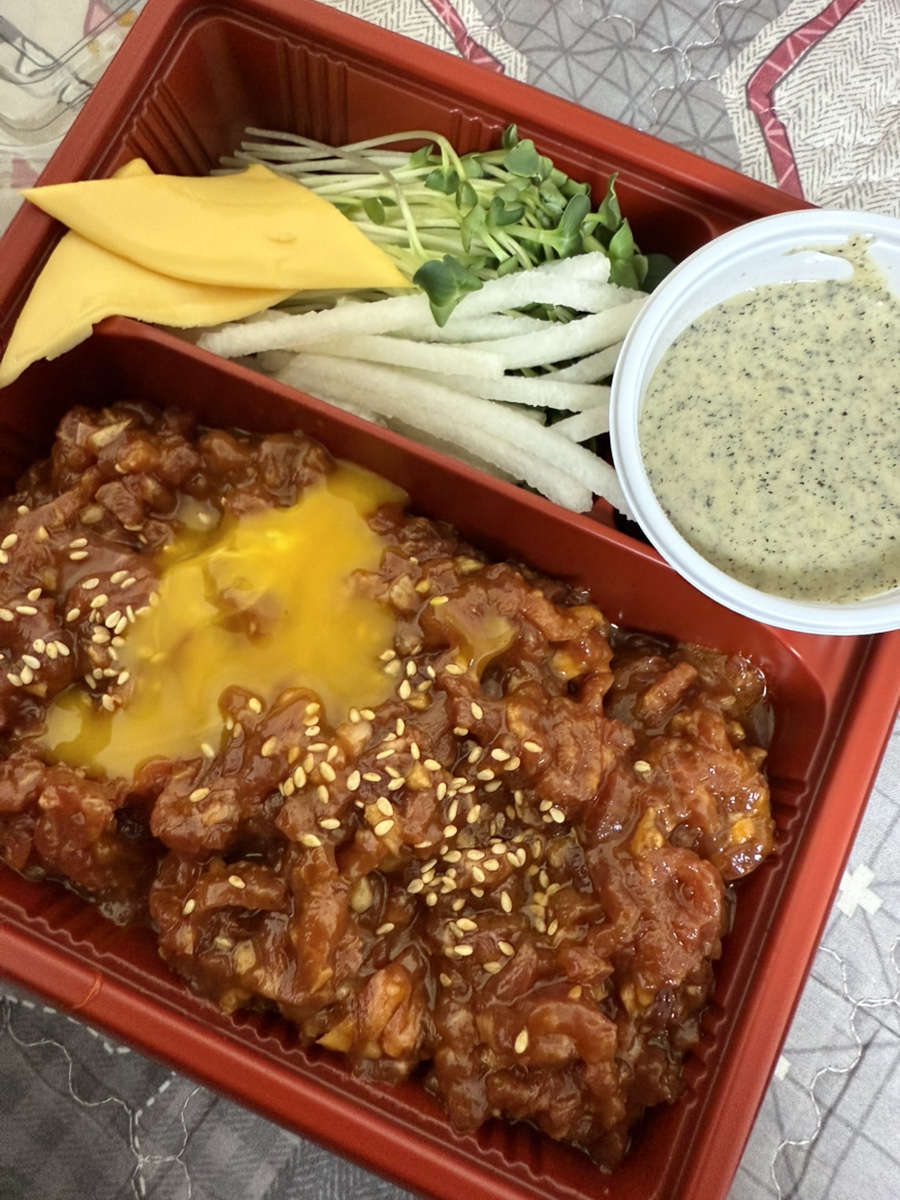 육회오빠연어사줘 이미지