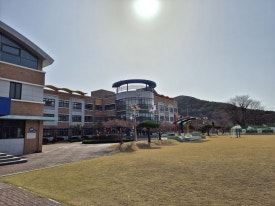 내장초등학교 이미지