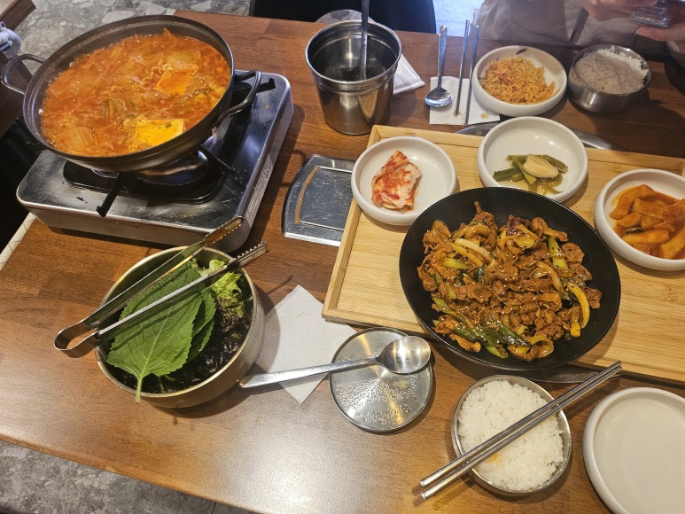 판교집 학동직영점 이미지