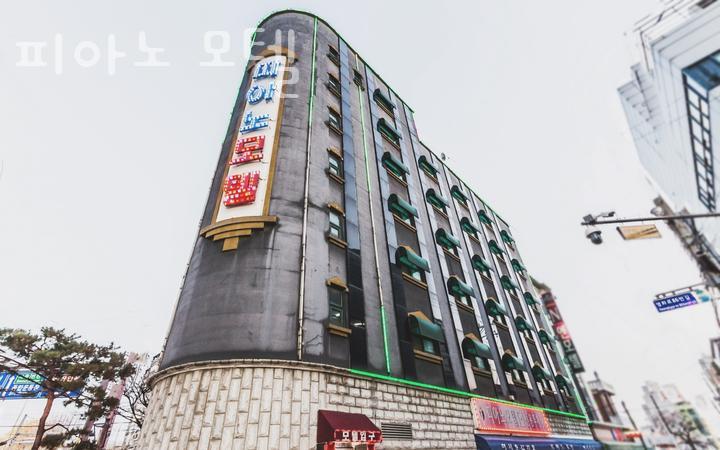 피아노모텔 이미지