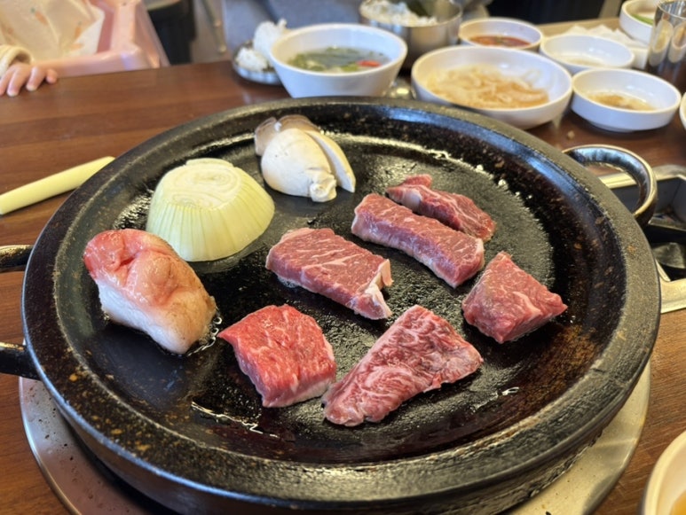 한우터 이미지